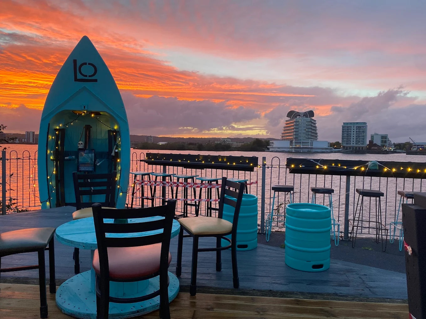 Lo Lounge venue